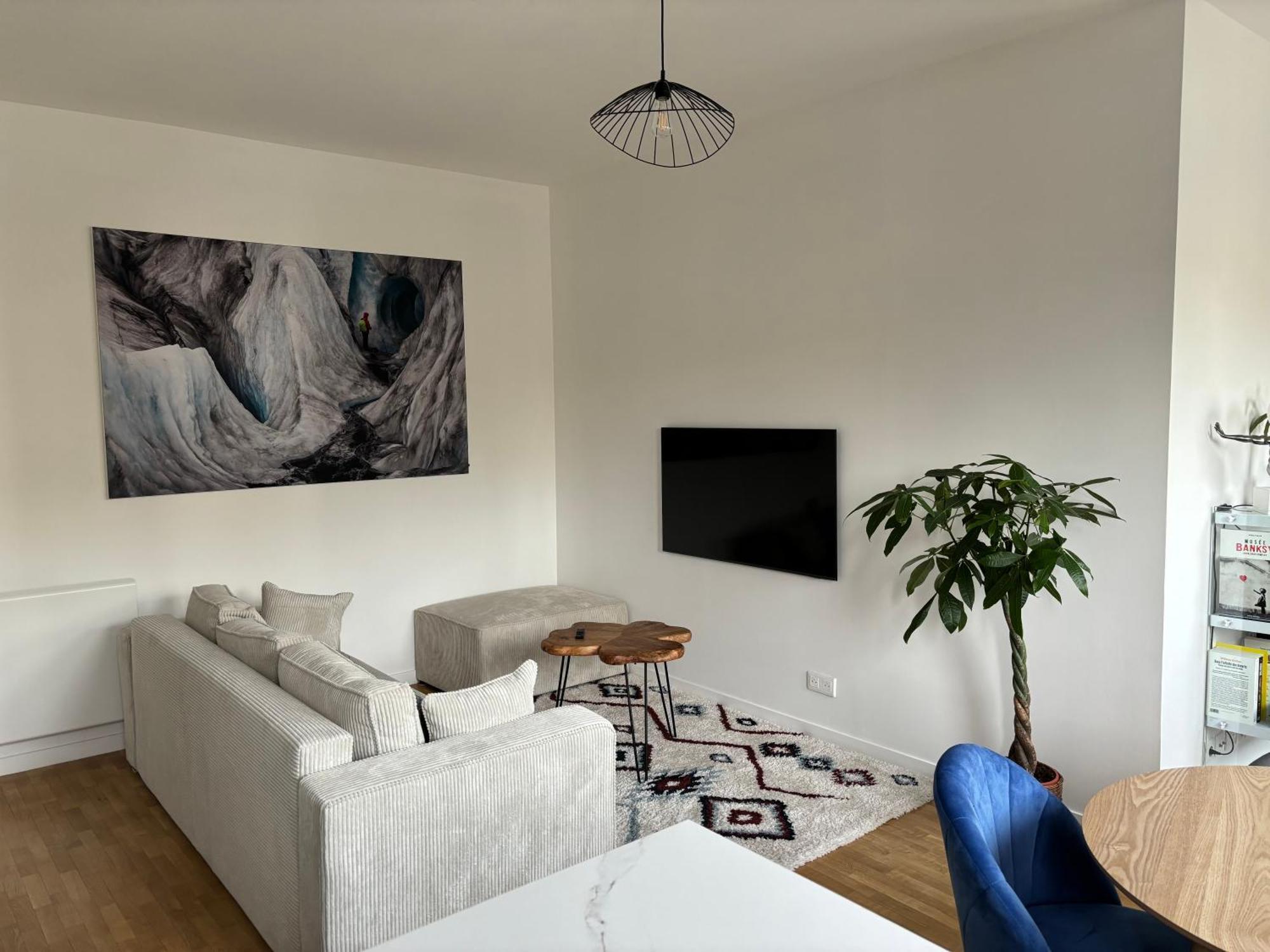 Appartement Le Boudoir - 2 Pieces Et Parking à Le Plessis-Robinson Extérieur photo