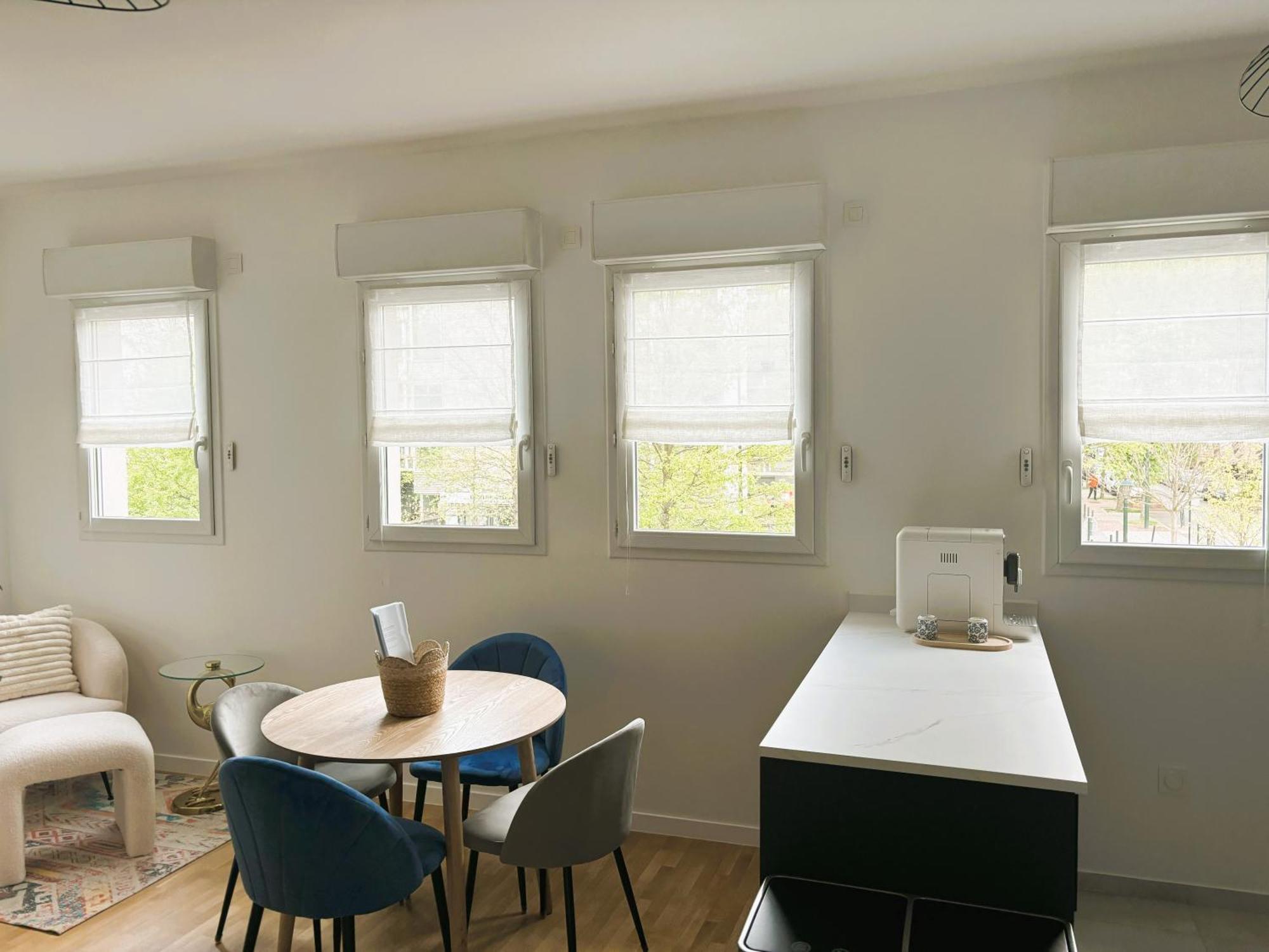 Appartement Le Boudoir - 2 Pieces Et Parking à Le Plessis-Robinson Extérieur photo